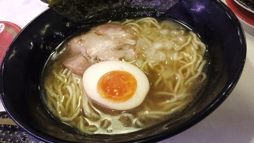 「コク旨煮干しラーメン 380円税抜き」@はま寿司 フォレオ菖蒲店の写真