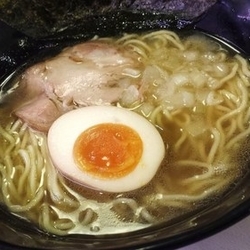 コク旨煮干しラーメン 380円税抜き