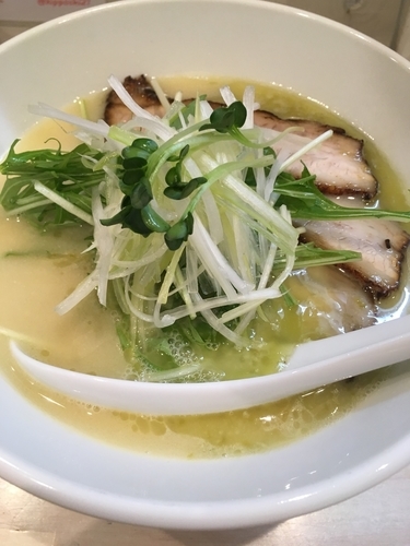 「味噌」@濃厚鶏出汁拉麺 吉法師 KIPPOSHIの写真