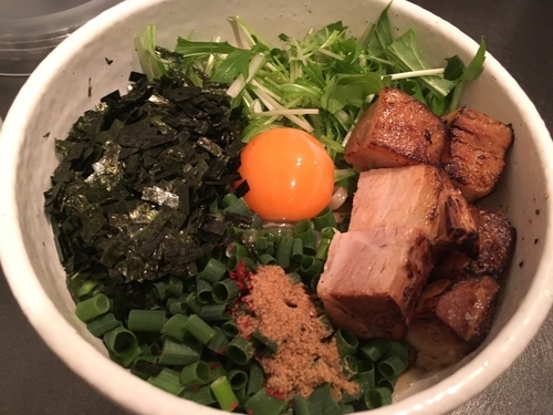 「まぜそば 850円＋追い飯無料」@らーめん まぜそば てっぺん 名古屋本店の写真