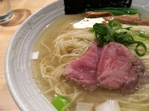 「塩らぁ麺 中盛」@麺屋 さくら井の写真
