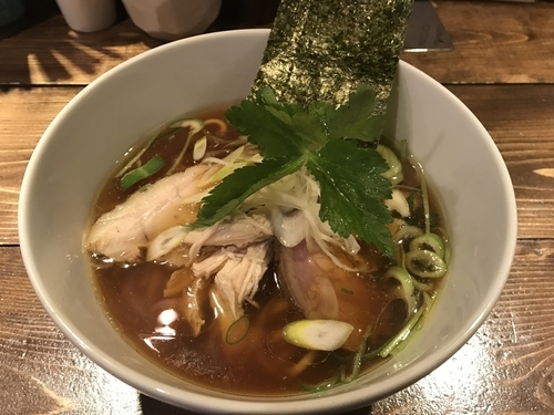 「鶏そば醤油」@神田とりそば なな蓮の写真