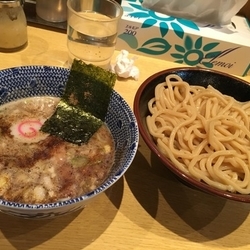 つけめん(麺少なめ)