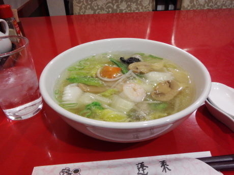 「湯麺（塩）五目あんかけラーメン（ハーフサイズ）」@中国料理 蓬莱 沼ノ端店の写真