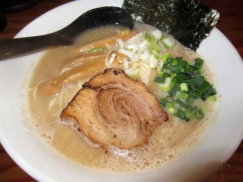 「らーめん　680円」@富士らーめんの写真