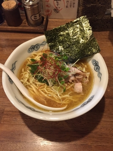 「鶏そば」@らぁめん 欽山製麺所の写真