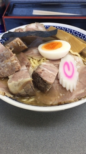 「塩・大盛り・角切りチャーシュー」@玉川大盛軒の写真