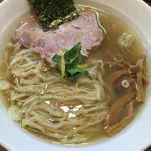 「塩らぁめん」@らぁめん山と樹の写真