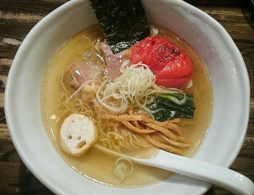 「塩ラーメン＋焼きトマト」@RAMEN CiQUEの写真