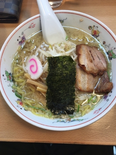「豚骨ラーメン（680円）」@林屋の写真