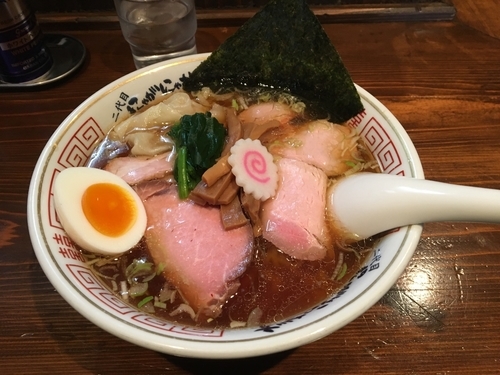 「特製ワンタンそば」@二代目 にゃがにゃが亭の写真