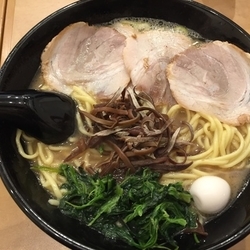 焼豚醤油800円（クーポンサービス¥600）特盛¥100