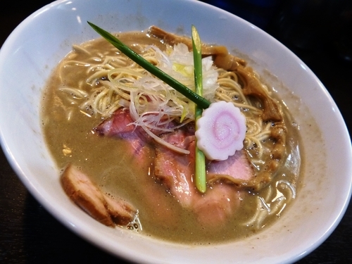 「濃厚煮干しそば+和え玉」@中華そば いづるの写真