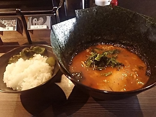 「ミニ美辛らーめん、海苔増し、半ライス」@ラーメン 萩原家 藤沢店の写真