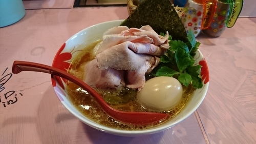 「凛々しい特製地鶏中華そば」@らーめん凛々の写真