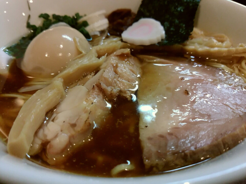 「【限定】鶏とポルチーニ茸のそば800円」@おおぜき中華そば店の写真