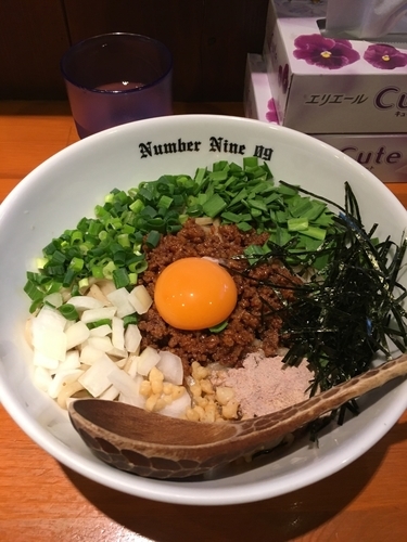 「まぜそば800円」@麺Dining Number Nine 09の写真