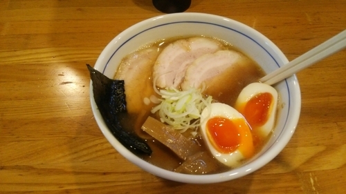 「特製らー麺」@麺屋はし本の写真