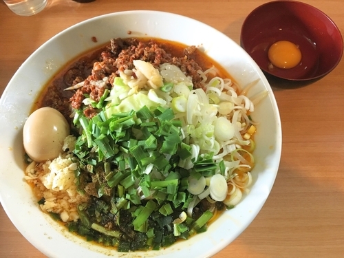 「【限定】台湾ラーメン(塩/大/豚)＆味玉」@豚星。の写真