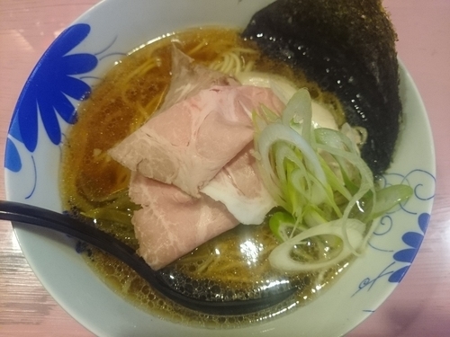 「凛々しい煮干し中華そば ￥780」@らーめん凛々の写真