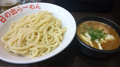 「剛つけ麺 味玉 大盛無料」@日の出らーめん 横浜桜木町本店の写真