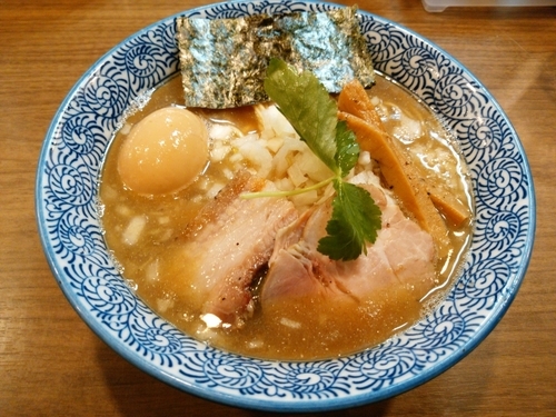 「味玉極上煮干しそば」@煮干しつけ麺 宮元の写真