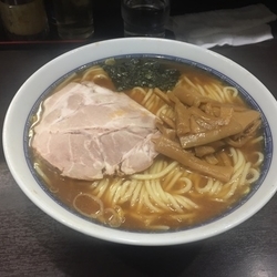 ラーメン 中盛