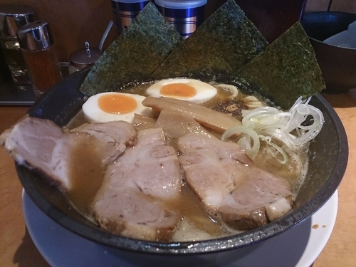 「特製濃厚らーめん」@東池袋大勝軒いちぶんの写真