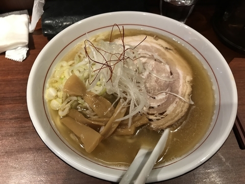 「塩ラーメン大盛り」@ラーメン 由の写真