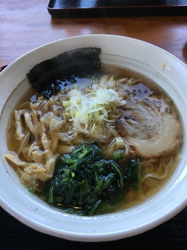 「醤油らーめん（あっさり）」@地鶏らーめん 秋津の写真