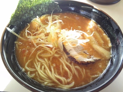 「赤中華そば￥820」@つけ麺誉の写真