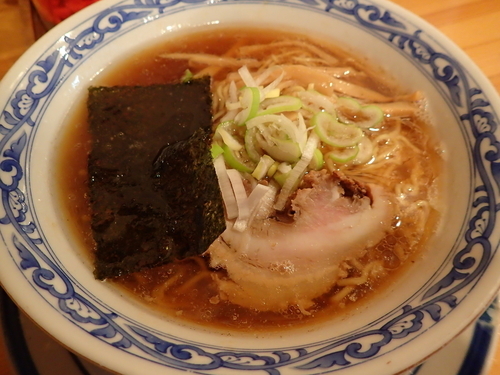 「あごだしらーめん」@めんくい屋の写真