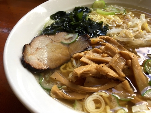 「醤油ラーメン」@大三元の写真