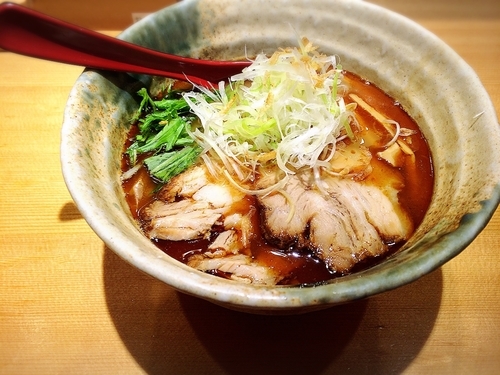「焼きアゴ塩ラーメン」@焼きあご塩らー麺 たかはし 新宿本店の写真