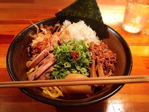 「油そば」@瞠 池袋店の写真