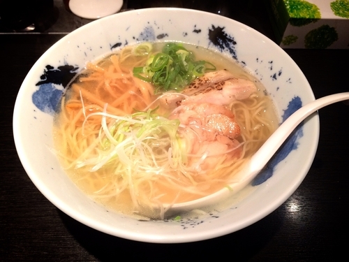 「鶏そば」@自家製麺 鶏そば 三歩一の写真