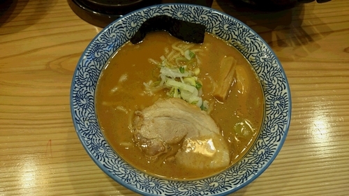 「濃厚魚介ラーメン」@豚骨一燈 本郷店の写真