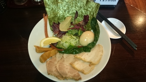 「得のせアンチョビ塩まぜそば」@志奈そば 田なか Secondの写真