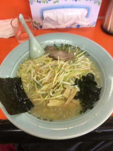 「塩ネギラーメン中盛 硬め」@ラーメンショップ 三芳町店の写真