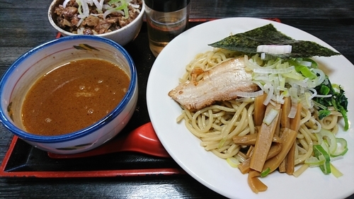 「平日ランチセット　８９０円　※」@らーめん 八幡屋の写真