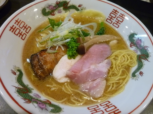 「中華そば+焼きモｯツｧレラ」@幻のタンポポの写真