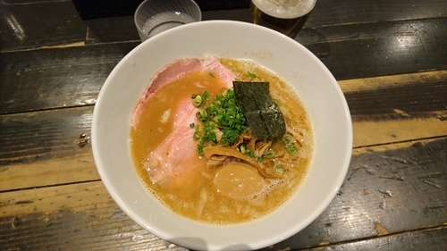 「俺の掛け豚そば　1,130円」@俺の空 池袋店の写真