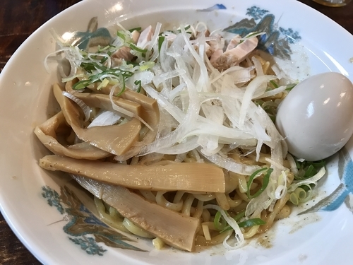 「油そば+野菜」@ラーメンどんどんどんの写真