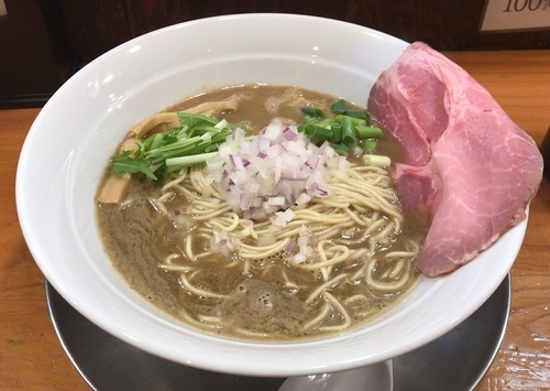 「濃厚煮干し豚骨らーめん＋しめご飯(780円＋150円)」@煮干し豚骨らーめん専門店 六郷の写真