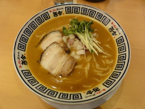 「スパイス香る華麗なるカレー中（平）」@ラーメンzikon 而今 阿倍野元町店の写真