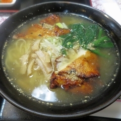 パーラーレストラン モモヤの画像