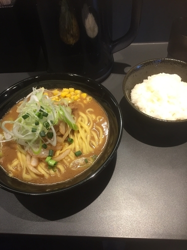 「濃厚味噌煮干」@煮干乱舞の写真