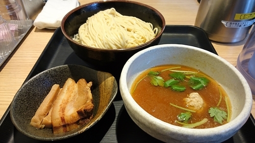 「あっさり淡麗煮干しつけ麺(裏メニュー)」@煮干し中華そば 一燈の写真