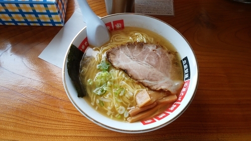 「塩ラーメン大盛」@中華そば 阿波家の写真