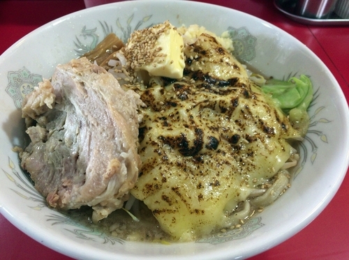 「限定 塩ラーメン特製（700円＋250円）」@蒙麺 火の豚の写真